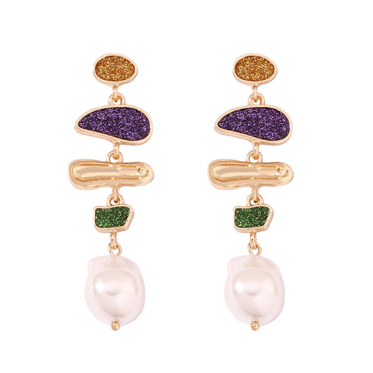 Classic Pearl Earring with Timeless Appeal