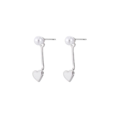 Charming Pearl Earring for Any Occasion