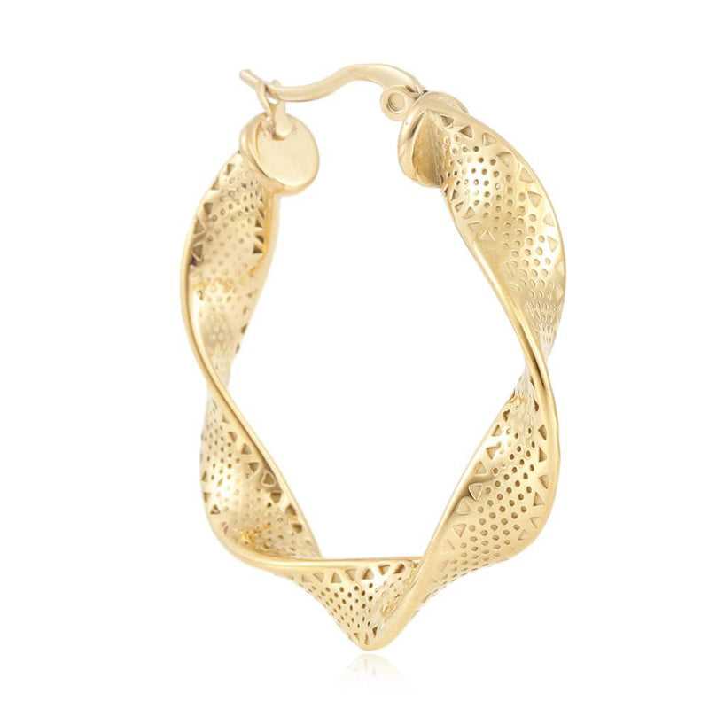 Classic Gold Earring with Timeless Appeal