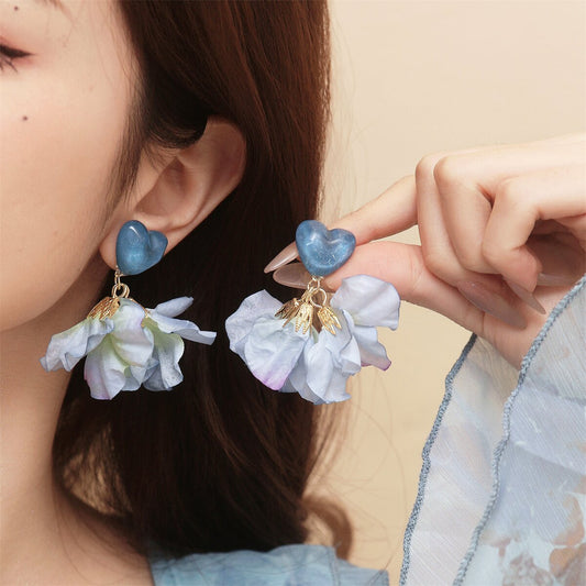 Elegant Earring for Every Occasion
