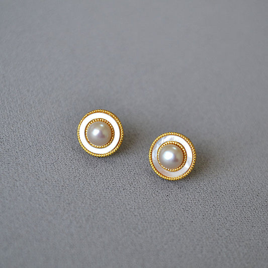 Romantic Silver Earring for Special Moments