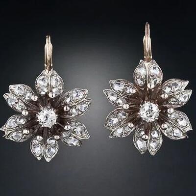 Romantic Earring for Special Moments