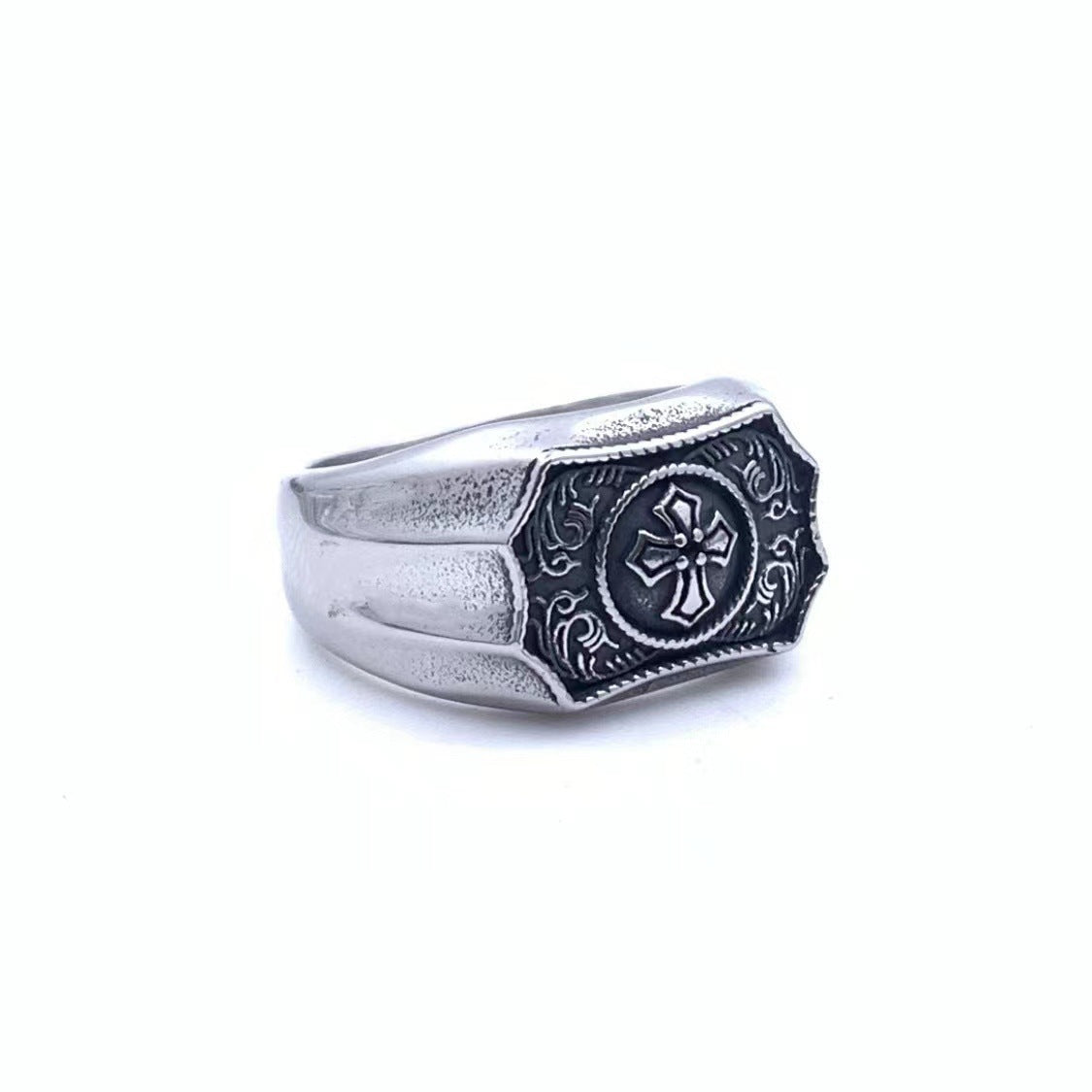 Stunning Ring for Daily Wear