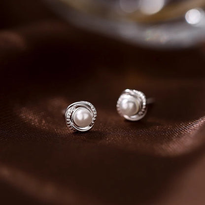 Elegant Pearl Earring for Every Occasion