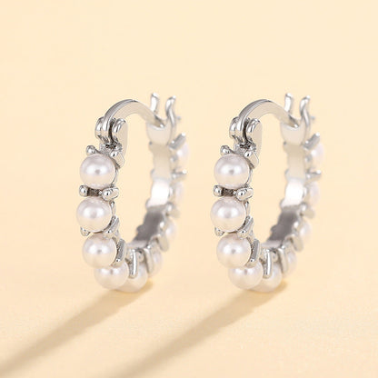 Romantic Pearl Earring for Special Moments