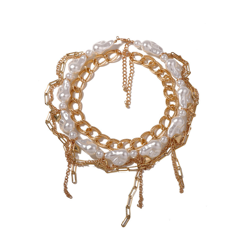 Beautiful Pearl Necklace with Unique Style