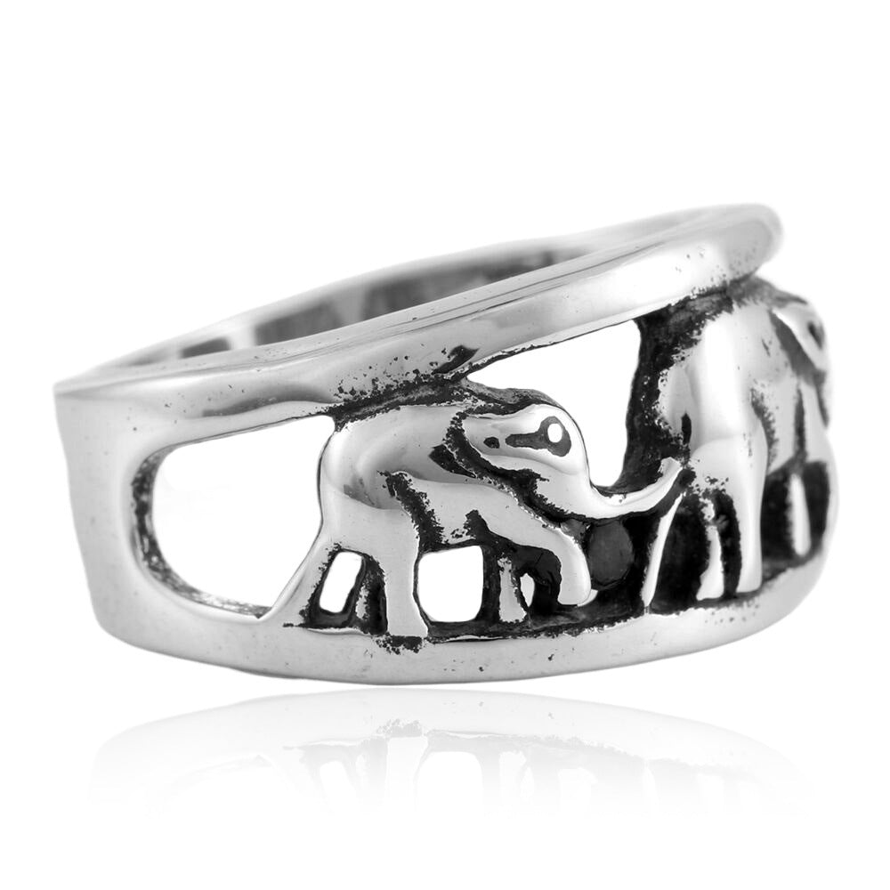 Charming Ring for Any Occasion