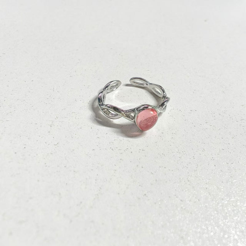 Beautiful Ring with Unique Style