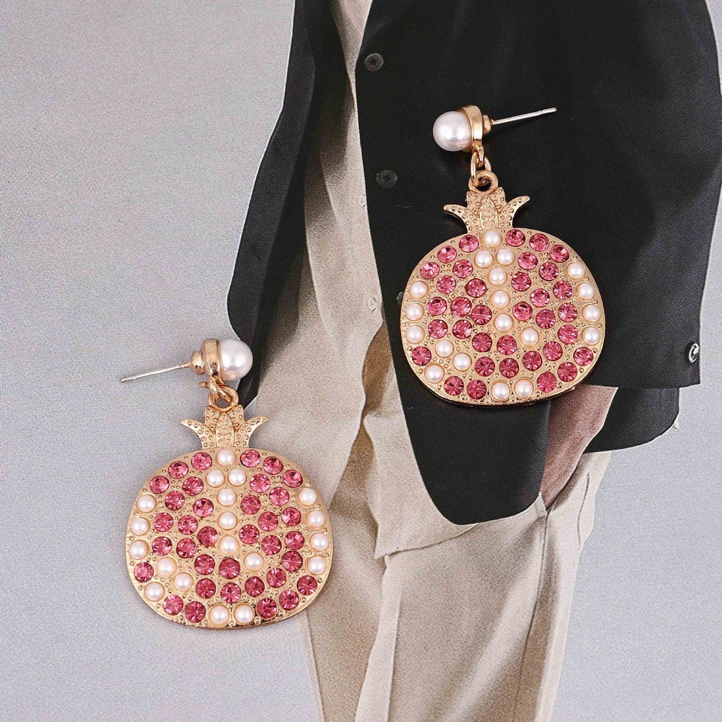 Stunning Pearl Earring for Daily Wear
