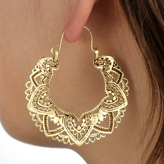 Charming Earring for Any Occasion