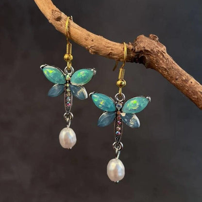 Stunning Pearl Earring for Daily Wear