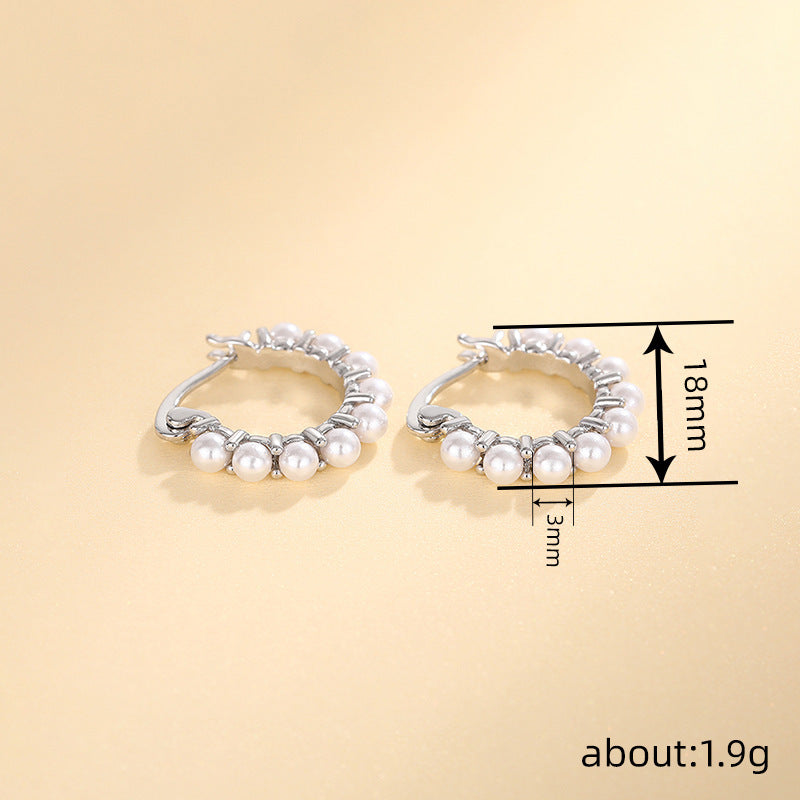 Beautiful Pearl Earring with Unique Style