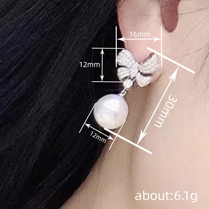 Romantic Pearl Earring for Special Moments