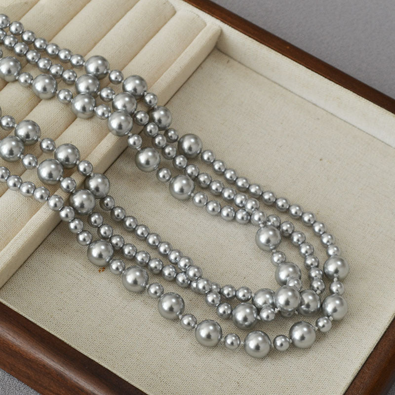 Classic Pearl Necklace with Timeless Appeal