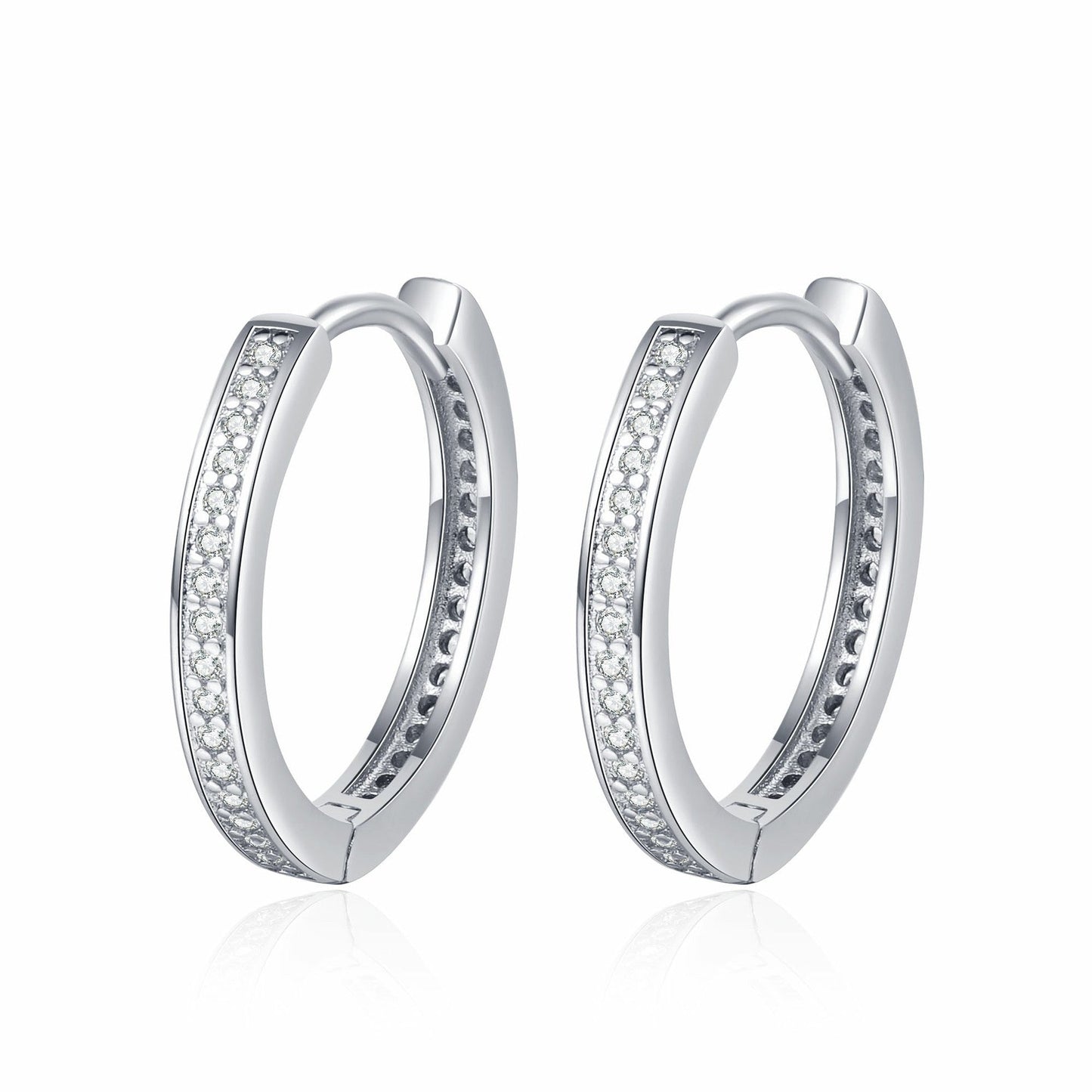 Charming Earring for Any Occasion