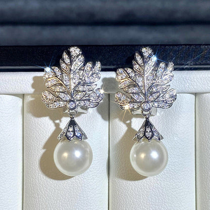 Classic Pearl Earring with Timeless Appeal