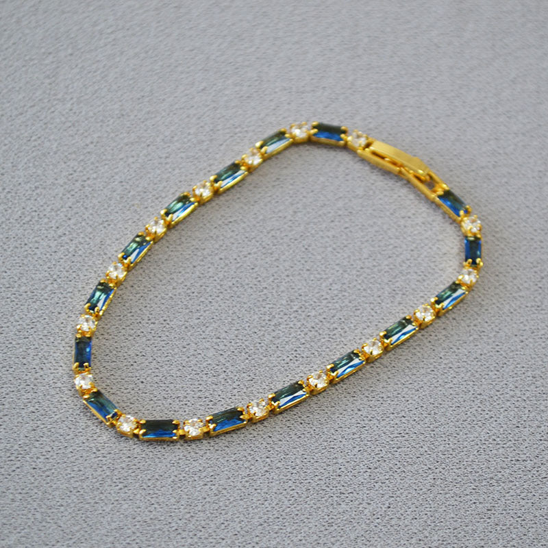 Charming Bracelet for Any Occasion