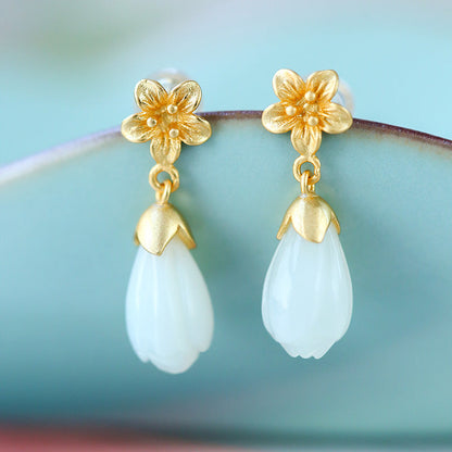 Beautiful Gold Earring with Unique Style