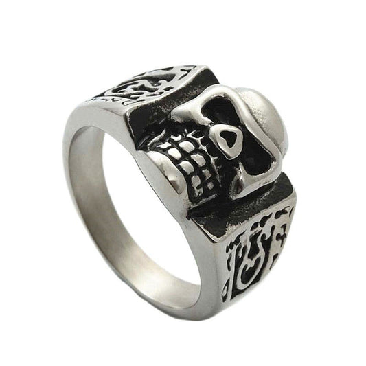 Classic Ring with Timeless Appeal