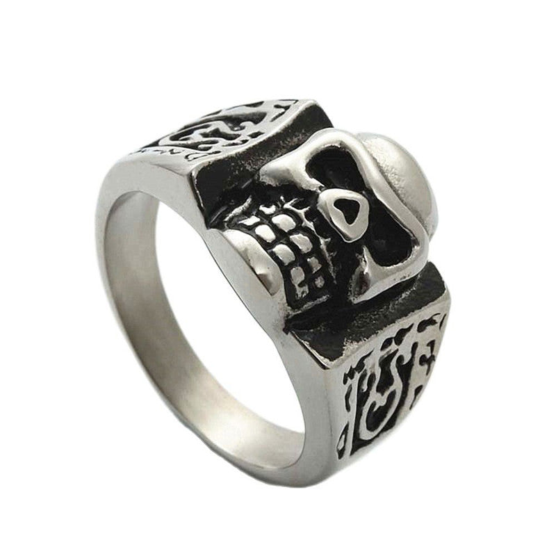 Classic Ring with Timeless Appeal