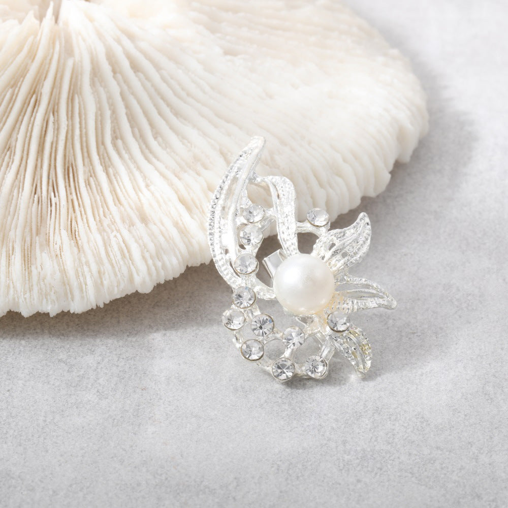 Romantic Pearl Piece for Special Moments
