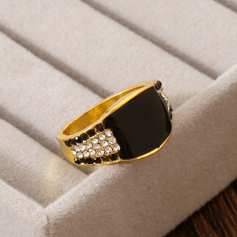 Beautiful Gold Ring with Unique Style