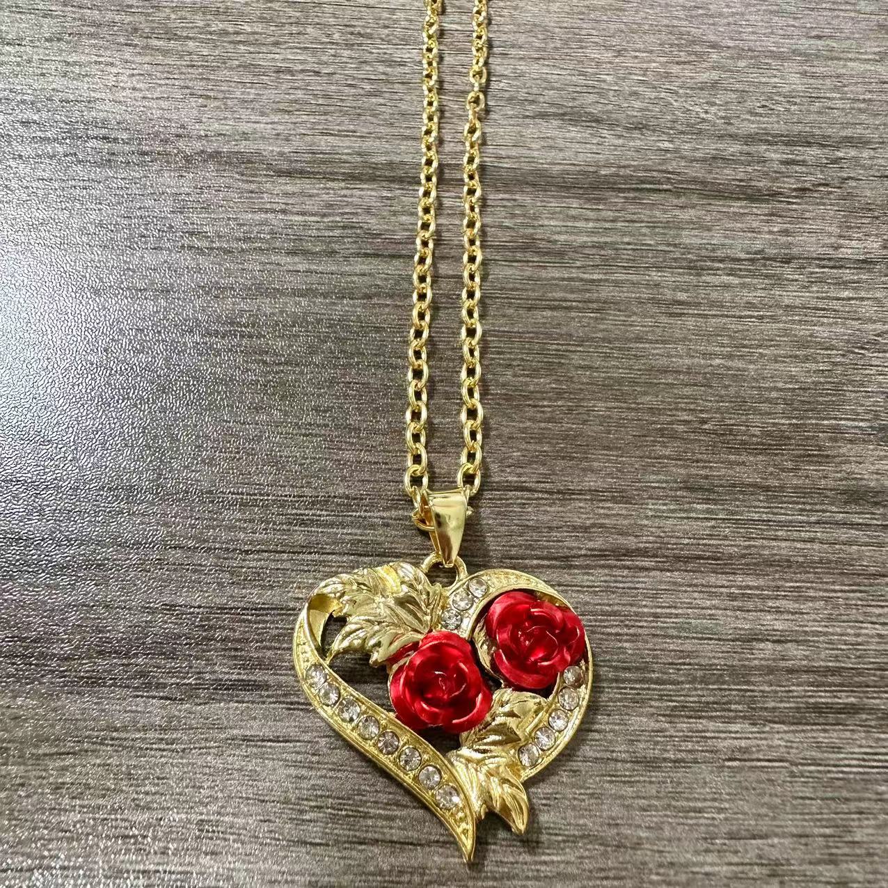 Stunning Necklace for Daily Wear