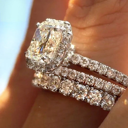 Stunning Set for Daily Wear
