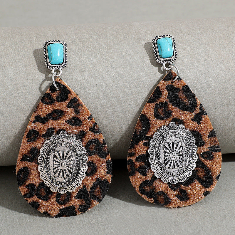 Charming Earring for Any Occasion