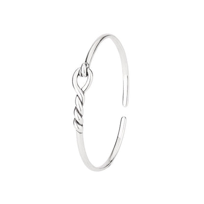 Classic Bracelet with Timeless Appeal