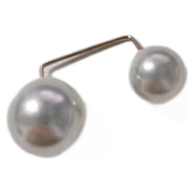 Delicate Artisan Pearl Piece