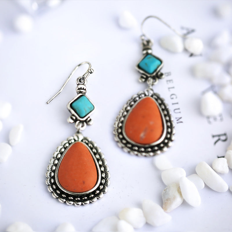 Elegant Silver Earring for Every Occasion