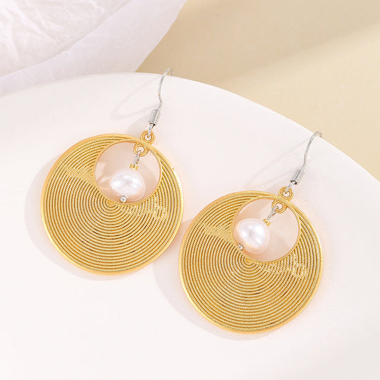 Stunning Pearl Earring for Daily Wear