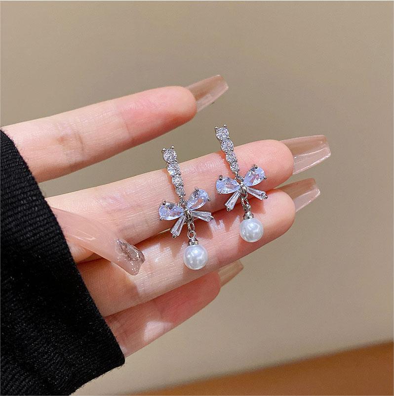 Elegant Pearl Earring for Every Occasion