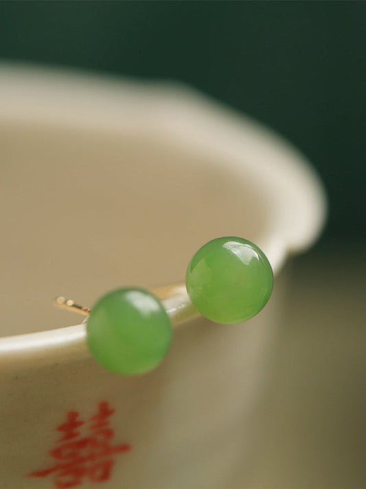 Charming Gold Earring for Any Occasion