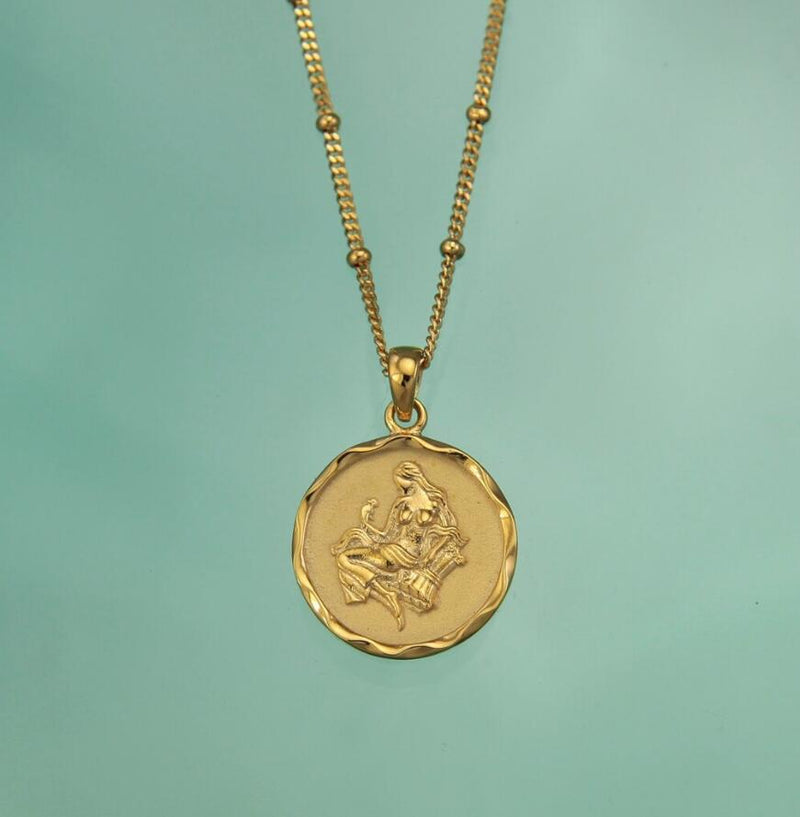 Beautiful Gold Necklace with Unique Style