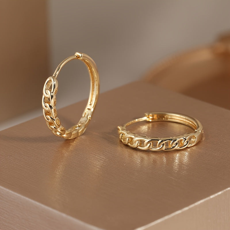 Romantic Earring for Special Moments