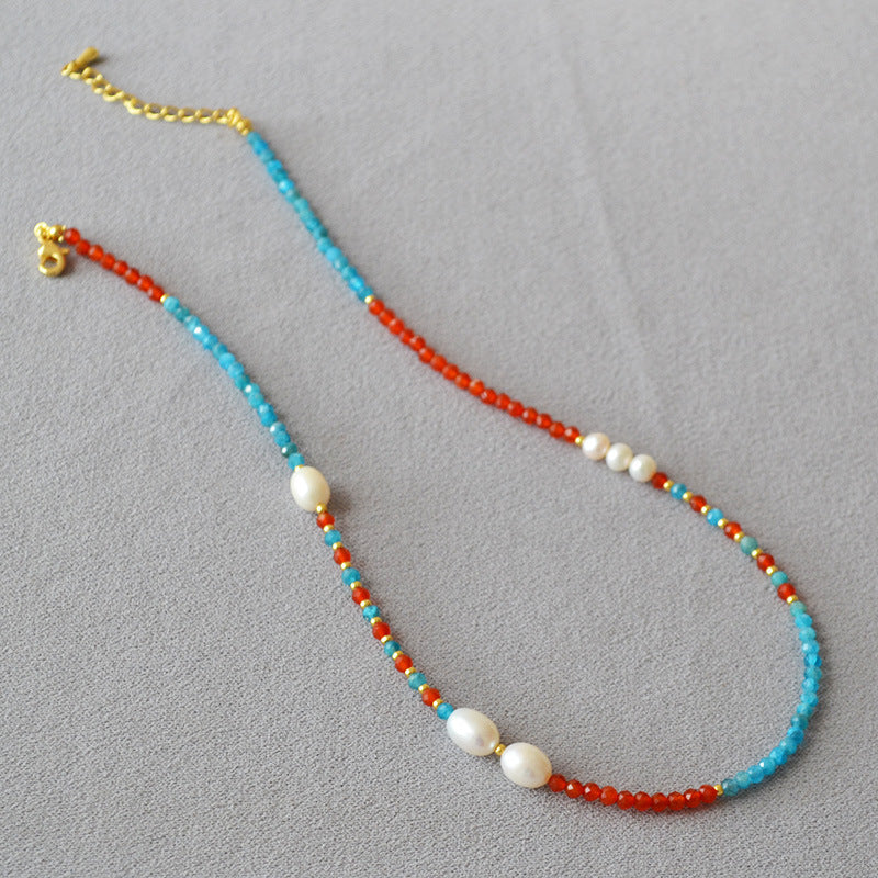 Classic Pearl Necklace with Timeless Appeal
