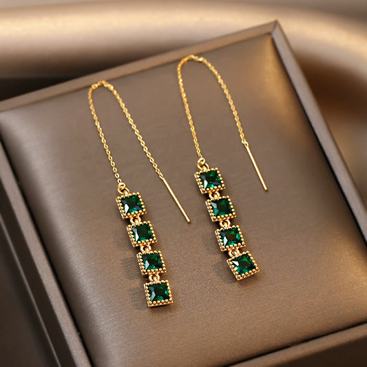 Classic Earring with Timeless Appeal