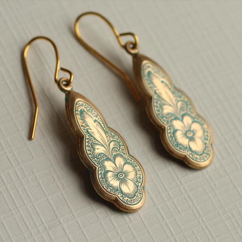 Vintage Handmade Earring