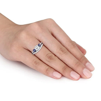 Charming Silver Ring for Any Occasion