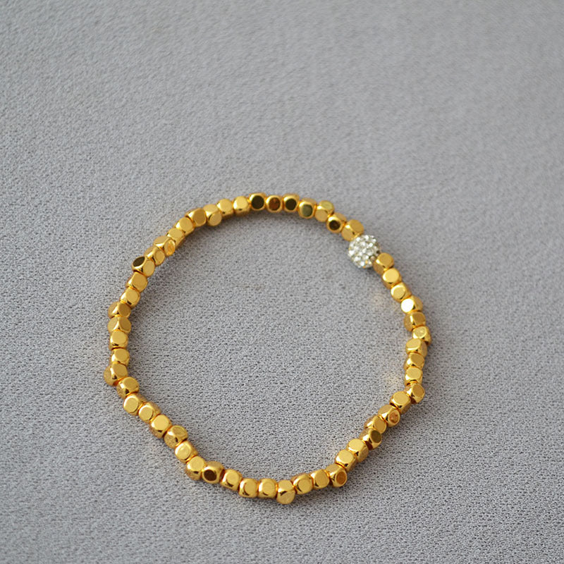 Stunning Gold Bracelet for Daily Wear