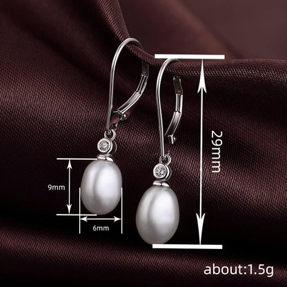 Beautiful Pearl Earring with Unique Style
