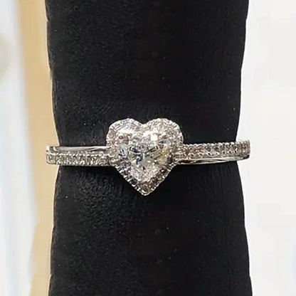 Elegant Ring for Every Occasion