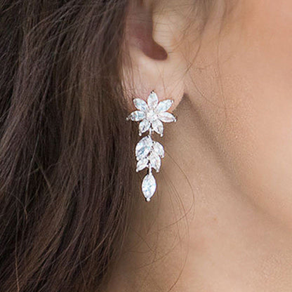 Stunning Earring for Daily Wear