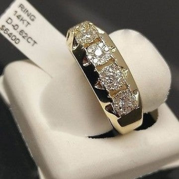 Romantic Gold Ring for Special Moments