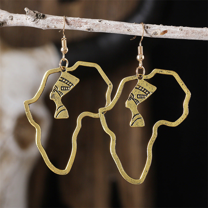 Beautiful Gold Earring with Unique Style