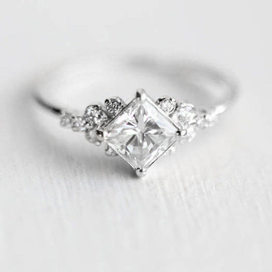 Stunning Gold Ring for Daily Wear