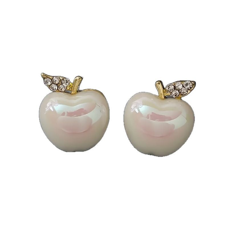 Beautiful Pearl Earring with Unique Style