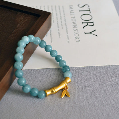 Beautiful Gold Necklace with Unique Style